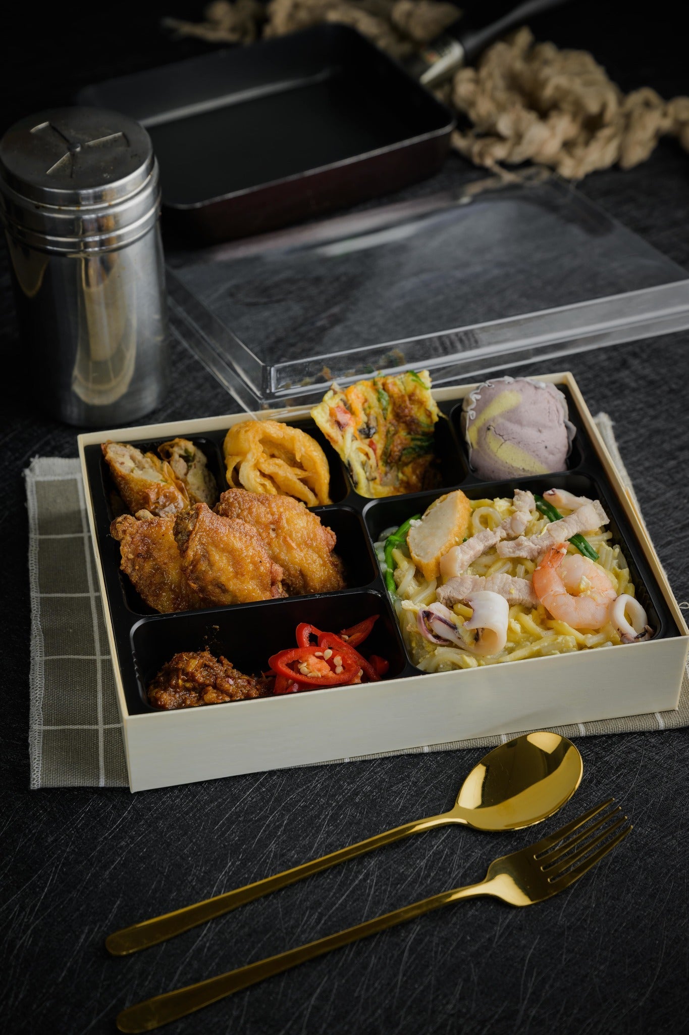 Bento box - 5 tray (JT8306) - Bento Box & More